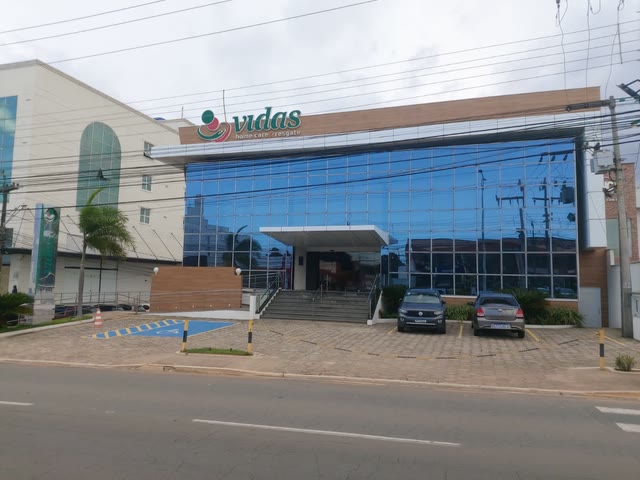 Prédio da VIDAS na Av. dos Holandeses, no Calhau.
